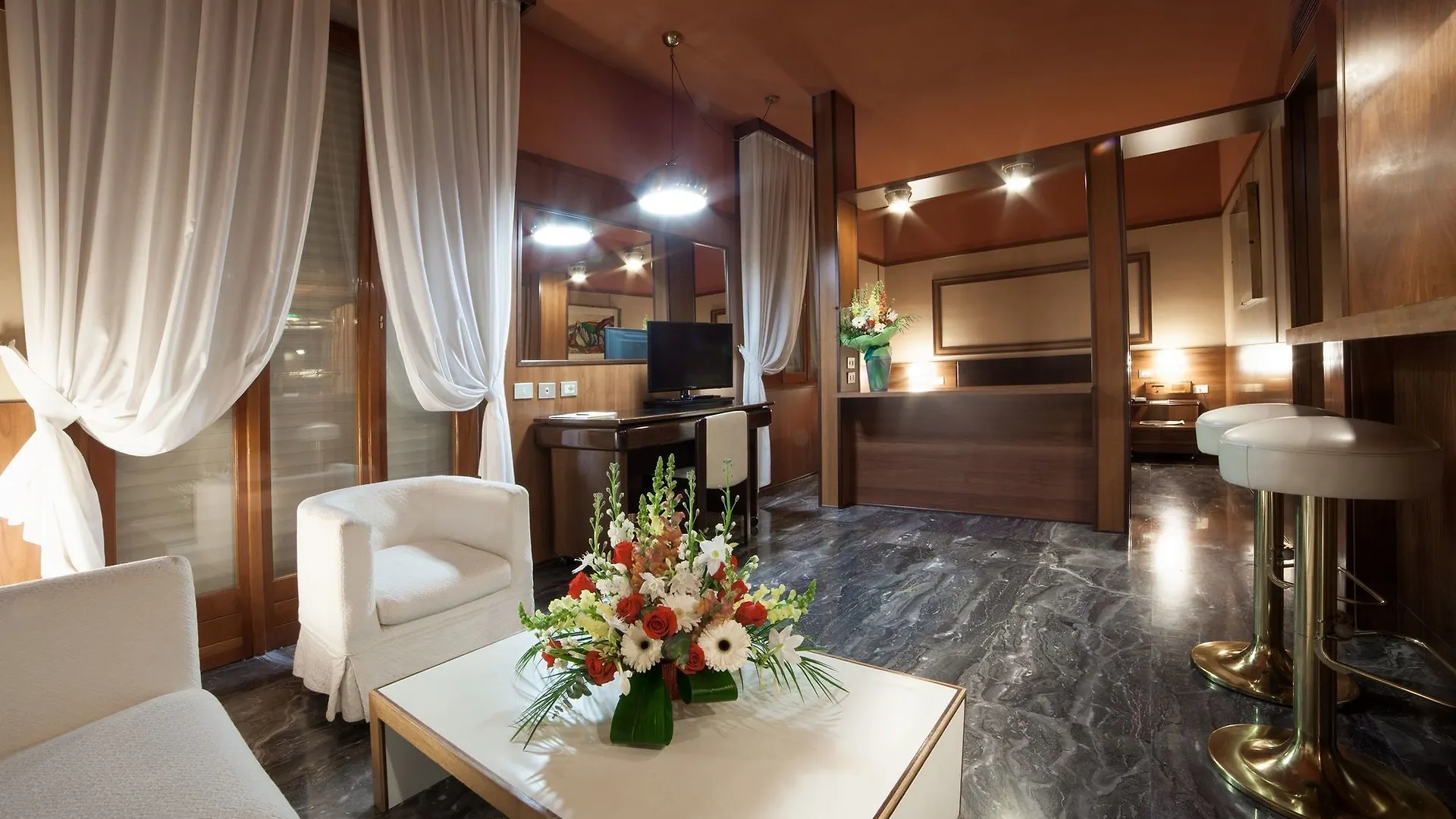 Grand Hotel Elite Μπολόνια 4*,